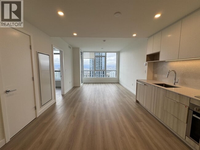 Building Photo - 6087 Wilson Ave