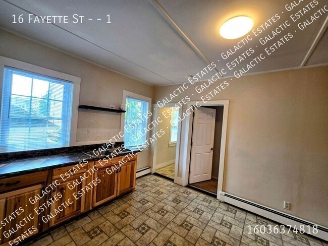 Building Photo - 16 Fayette St