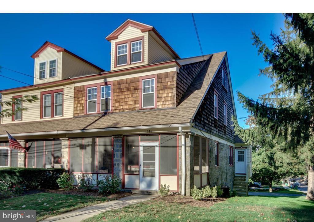 Primary Photo - 518 N Jackson St