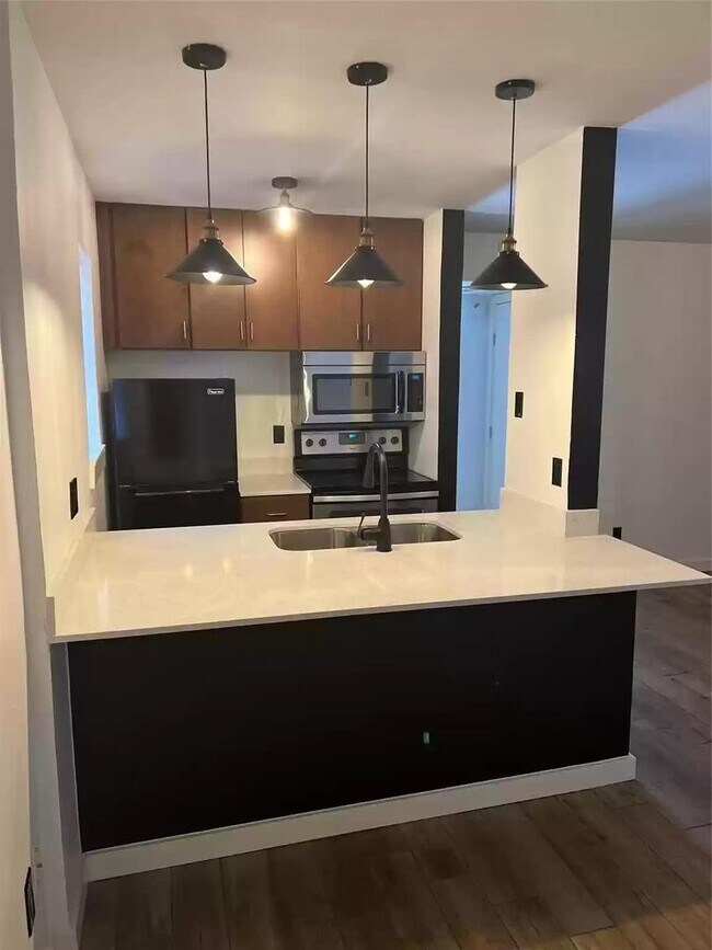 Foto del edificio - 9520 Royal Ln