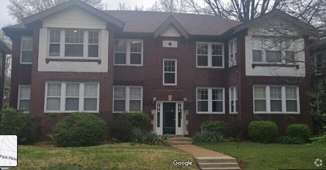 Building Photo - 6621 University Dr
