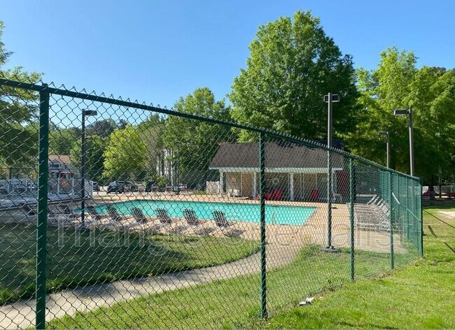 Building Photo - 1251 University Ct