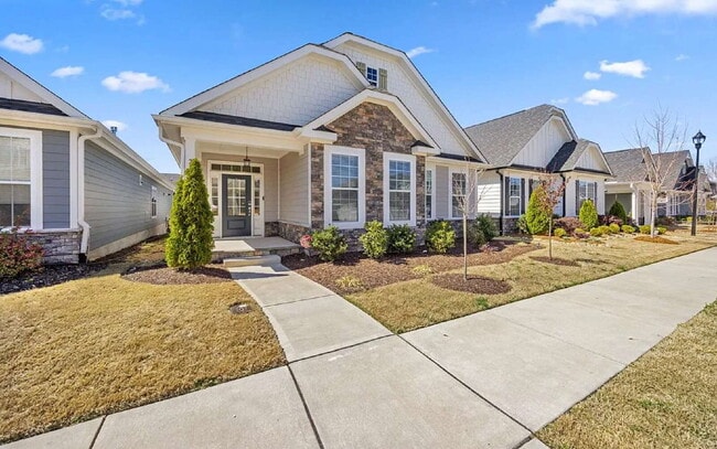 Building Photo - 212 Thunder Forest Ln