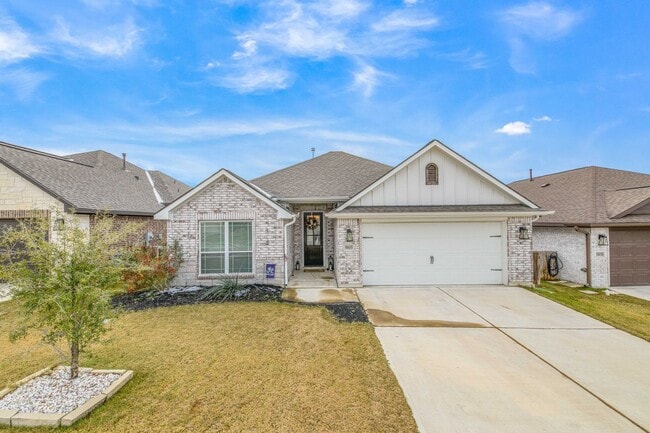 Building Photo - 5903 Eldora Dr