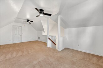 Building Photo - 903 N Quail Terrace