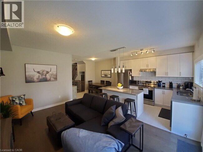 Photo du bâtiment - 4218 Cherry Heights Blvd