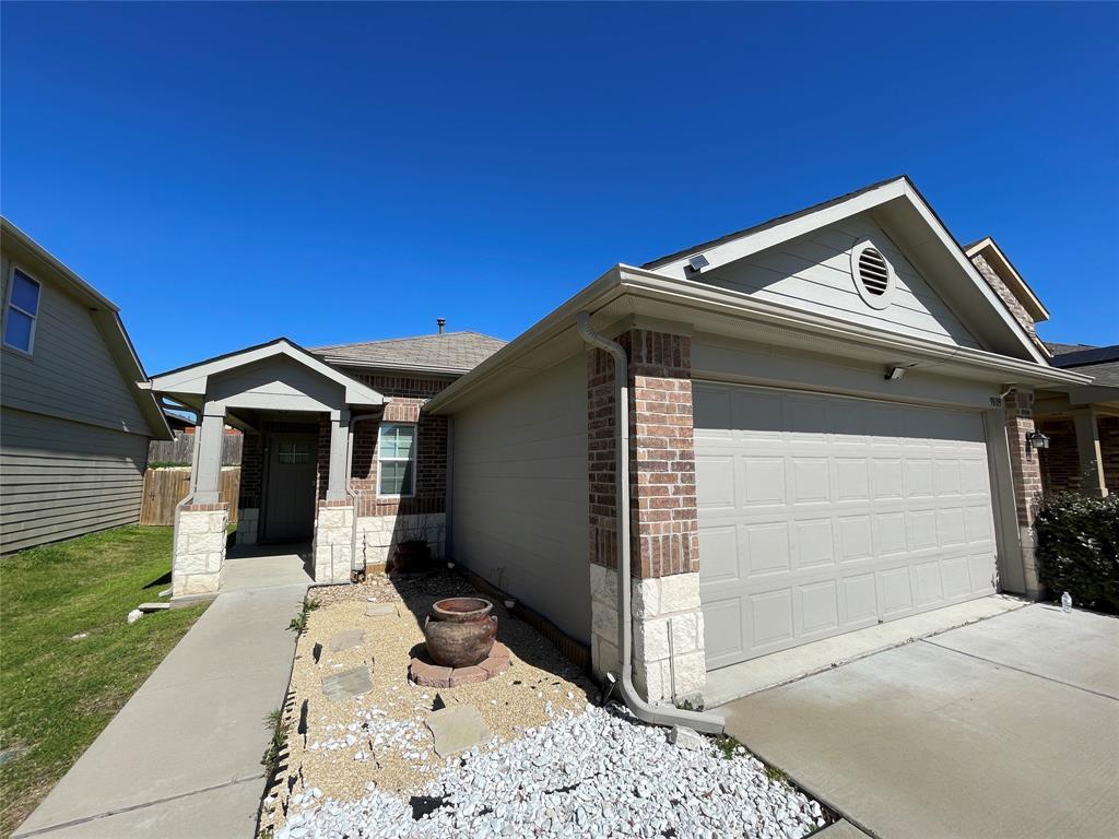 Foto principal - 9809 Baden Ln