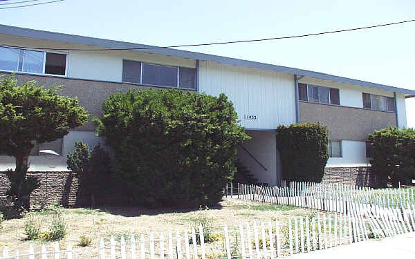 Building Photo - 1433 Oxford St