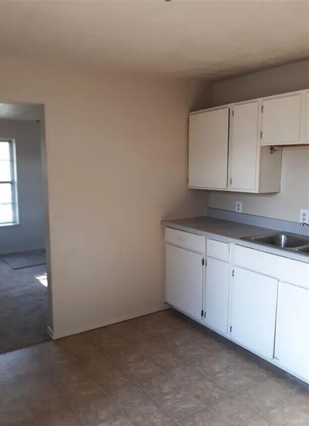 Foto del edificio - 1814 SW F Ave