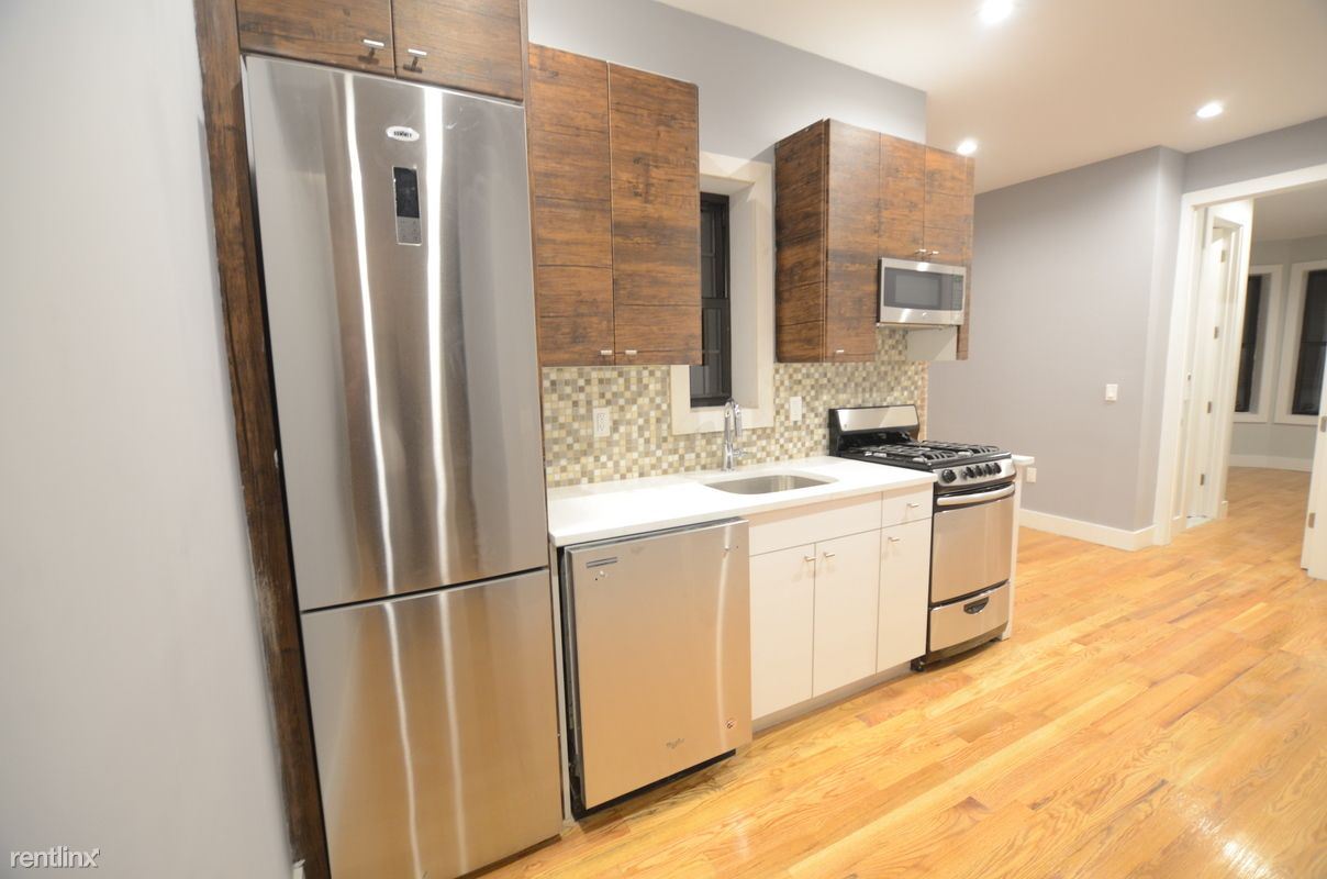 Foto del edificio - 1507 Nostrand Ave