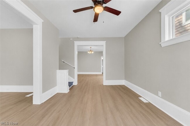 Foto del edificio - 1344 E 112th St