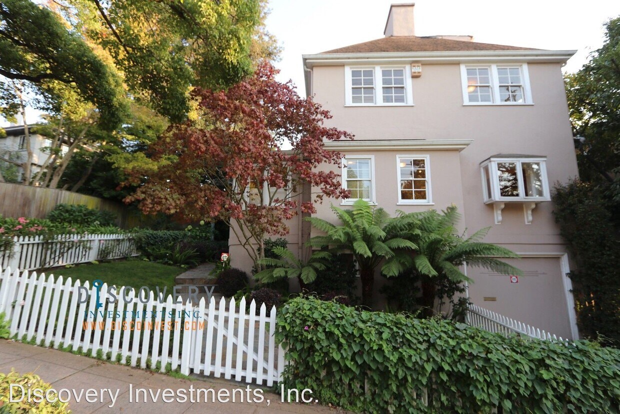 Primary Photo - 3 br, 3 bath House - 330 Ramona Ave.