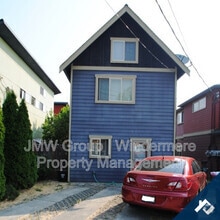 Building Photo - 3321 Wetmore Ave S