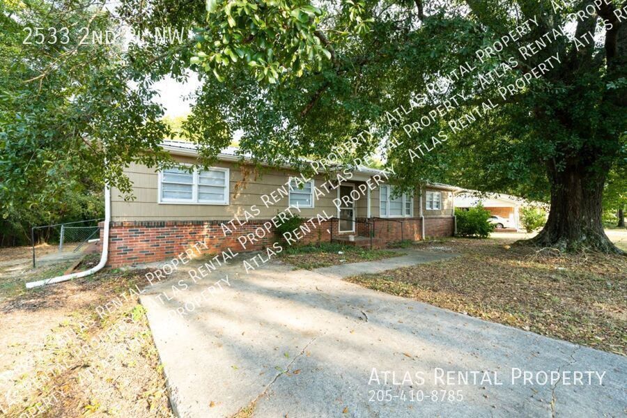 Primary Photo - 2533 2nd Pl NW