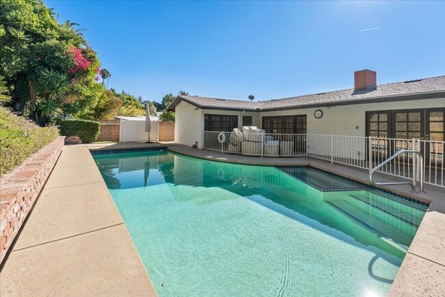 Building Photo - Mandeville Canyon Gem with a Fabulous Pool