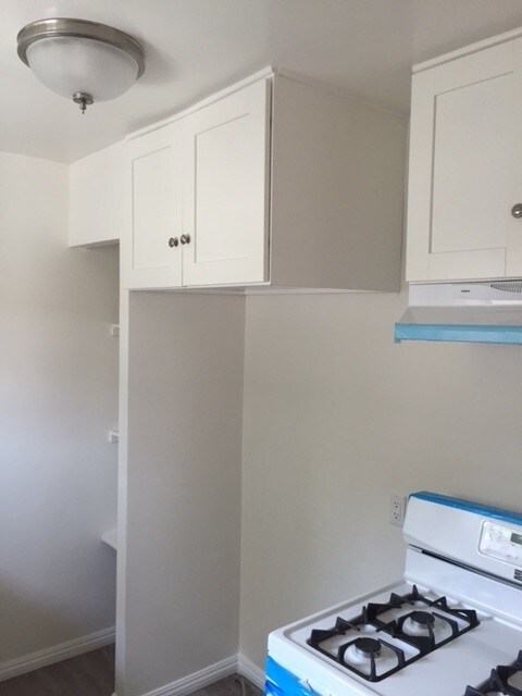 Foto del edificio - 2512 N Buena Vista St