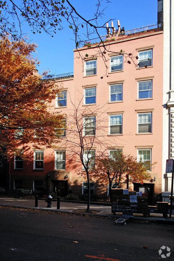 Primary Photo - 123 Pierrepont St