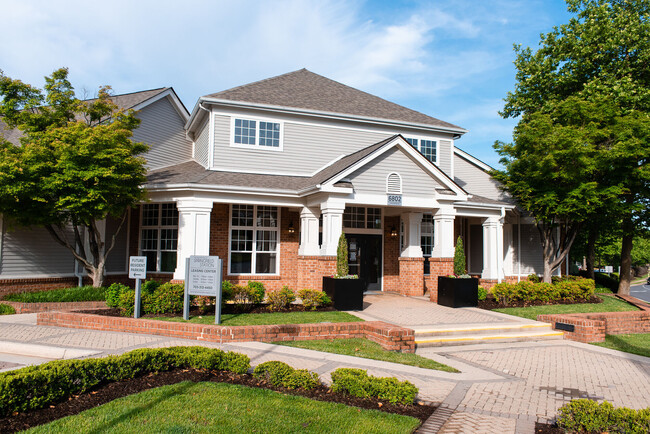 Building Photo - Residences at Springfield Station