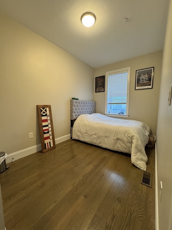 Foto del edificio - 153 Everett St