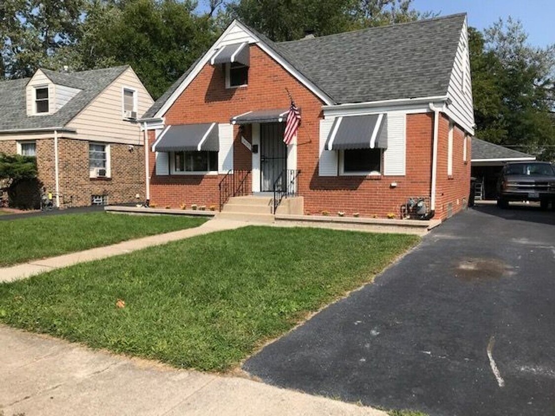 Foto principal - Beautiful 4 bedroom house in great Dolton ...