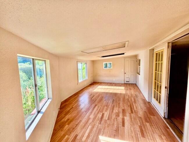 Foto del edificio - 3bd/2bath Available Now!