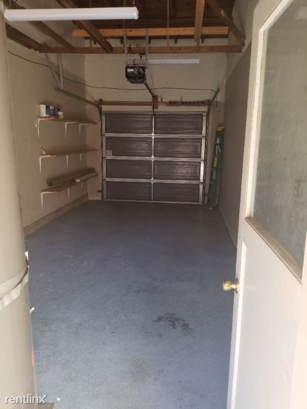 Building Photo - 2 br, 1 bath House - 1307 Pomeroy Ave