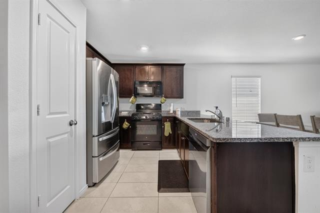 Building Photo - 14700 Red Arroyo Ln