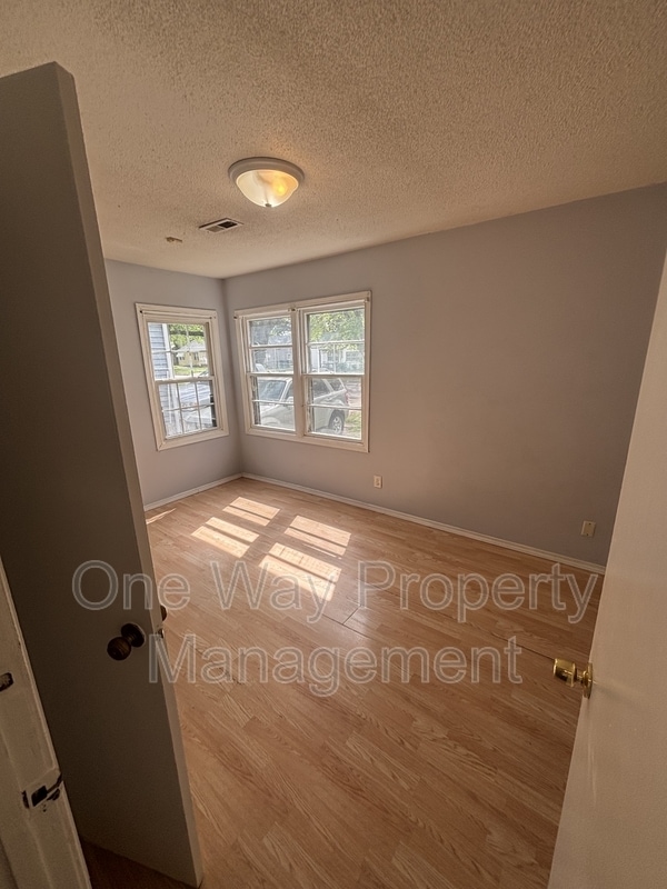 Foto del edificio - 2134 N Minnesota St
