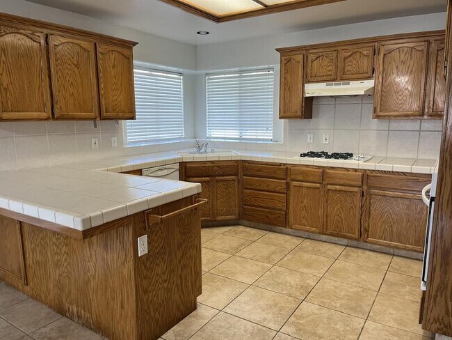 Building Photo - 8802 Tekoa Ct