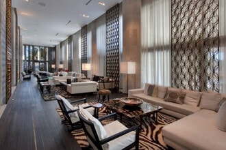 Building Photo - 2201 Collins Ave
