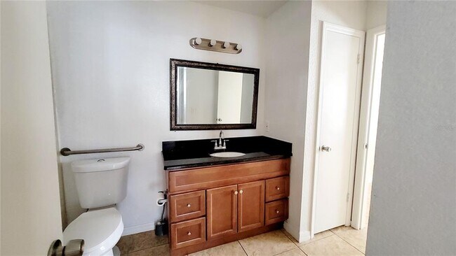 Foto del edificio - 1023 S Hiawassee Rd