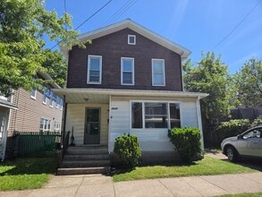 Building Photo - 2019 Raspberry St