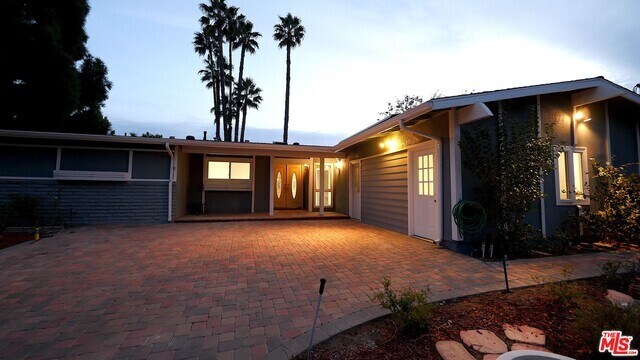 Building Photo - 24300 Shrewsbury Cir