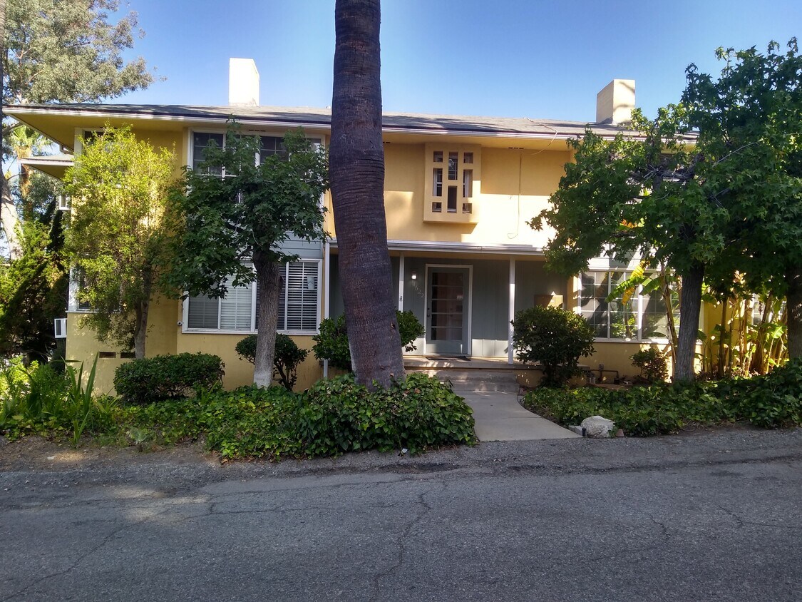 1622 Raymond Hill Rd Unit 3, South Pasadena, CA 91030 Apartments in South Pasadena, CA