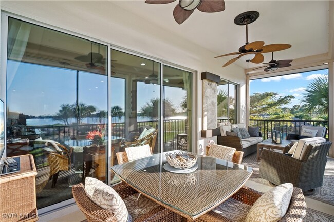 Foto del edificio - 9064 Siesta Bay Dr