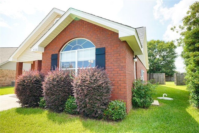 Building Photo - 5310 Cimmaron Ct