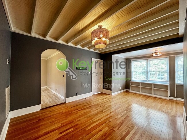 Building Photo - 904 Boylston St