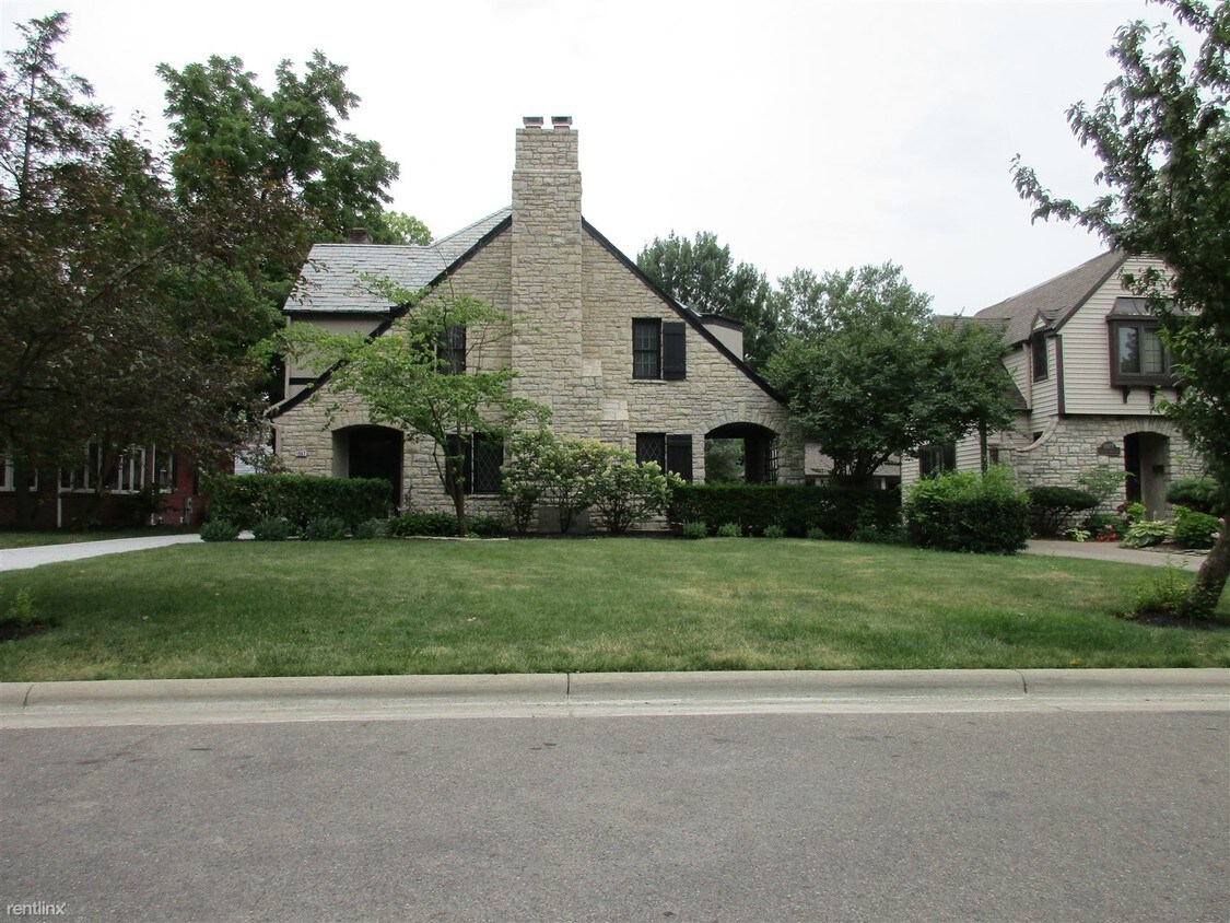 1967 Collingswood Rd, Upper Arlington, OH 43221 House Rental in Upper
