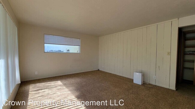 Building Photo - 2 br, 1 bath House - 629 N Ely St.