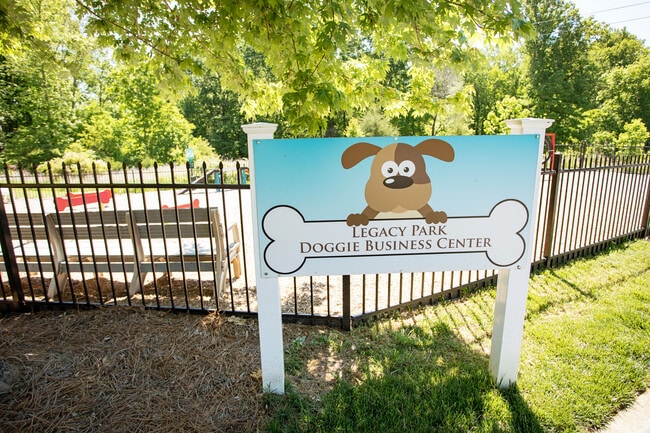 Bark Park - Legacy Park Apartments