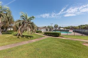 Foto del edificio - 12214 Beamer Rd