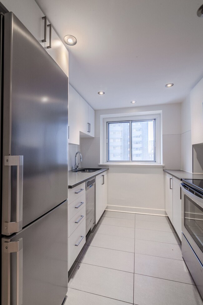 Photo du bâtiment - 3435 Rue Drummond