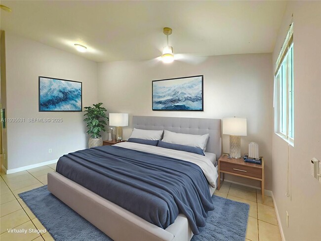 Foto del edificio - 1543 SE 25th St