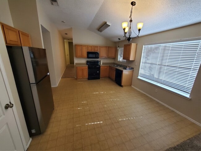 Building Photo - 4233 Fernleaf Dr