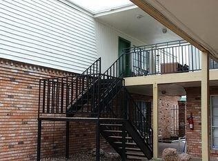 Foto principal - 4910 Saxon Dr