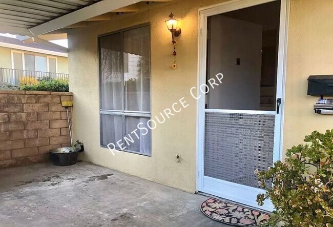 Foto del edificio - 19214 Avenue Of The Oaks