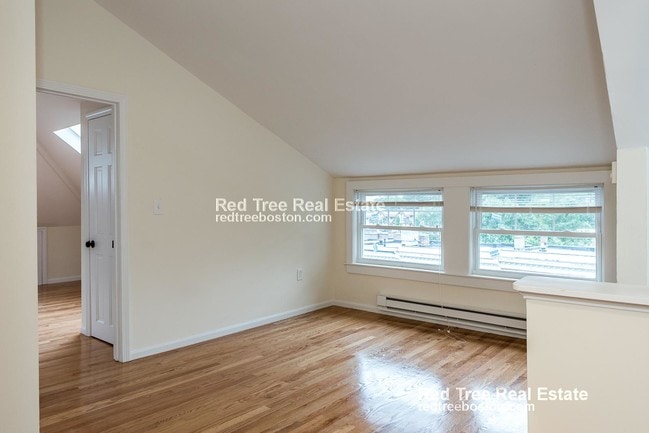 Photo - 51 Leamington Rd Apartments