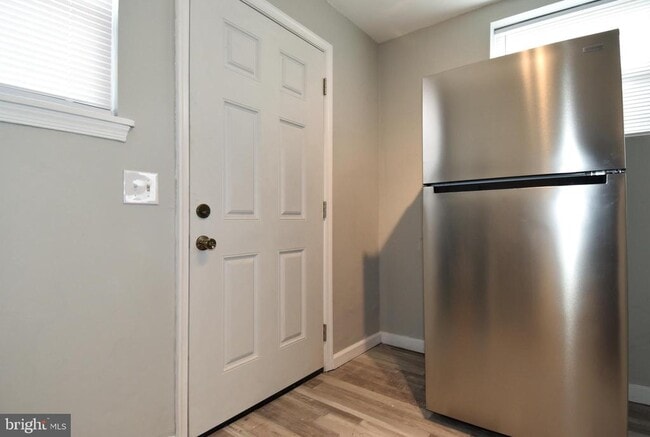 Building Photo - 8208 Bellefonte Ln