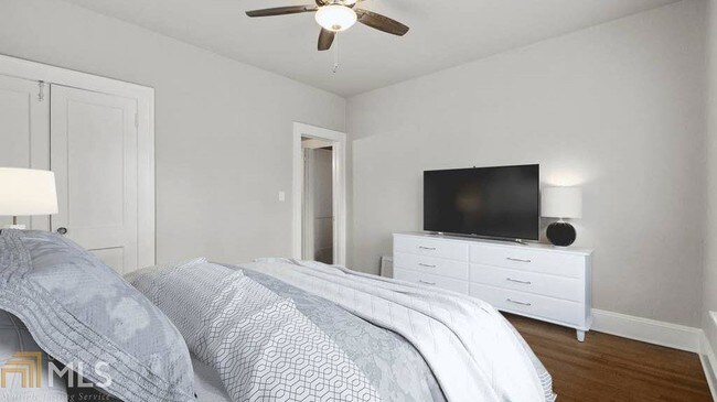Foto del edificio - 472 Clifton Rd NE