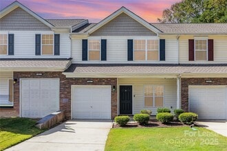 Building Photo - 205 Limerick Rd